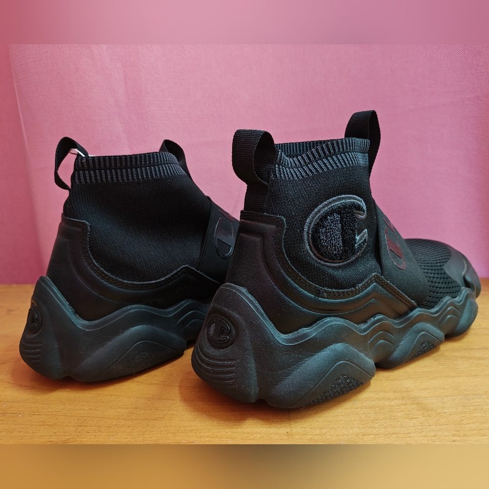 Champion Black Rally Pro Sneaker Sz 6.5 Youth - Picture 4 of 9
